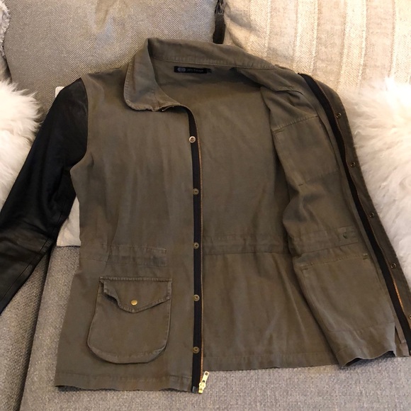 π₯ JET by John Eshaya Jacket - Picture 5 of 5